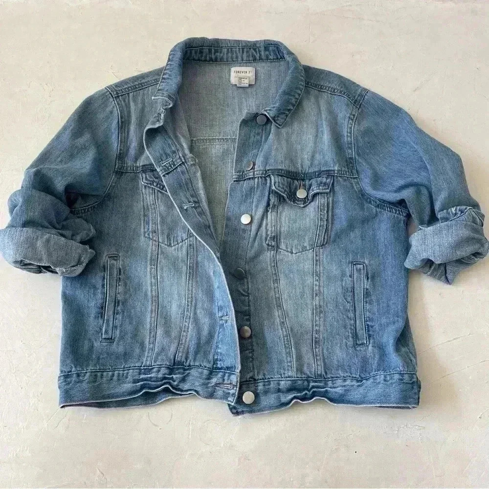 Forever 21 Denim Jean Jacket Size L